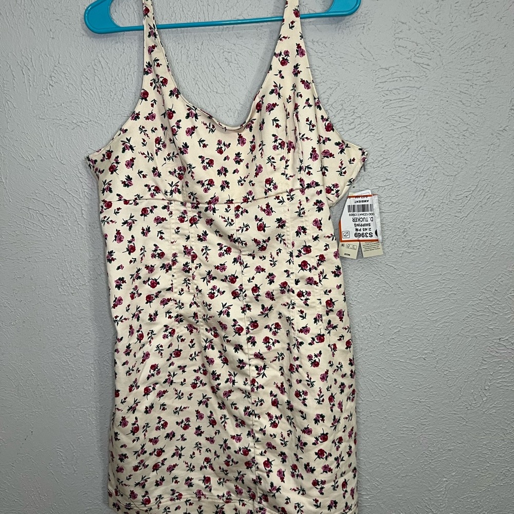No Boundaries Cream and Pink Floral Top